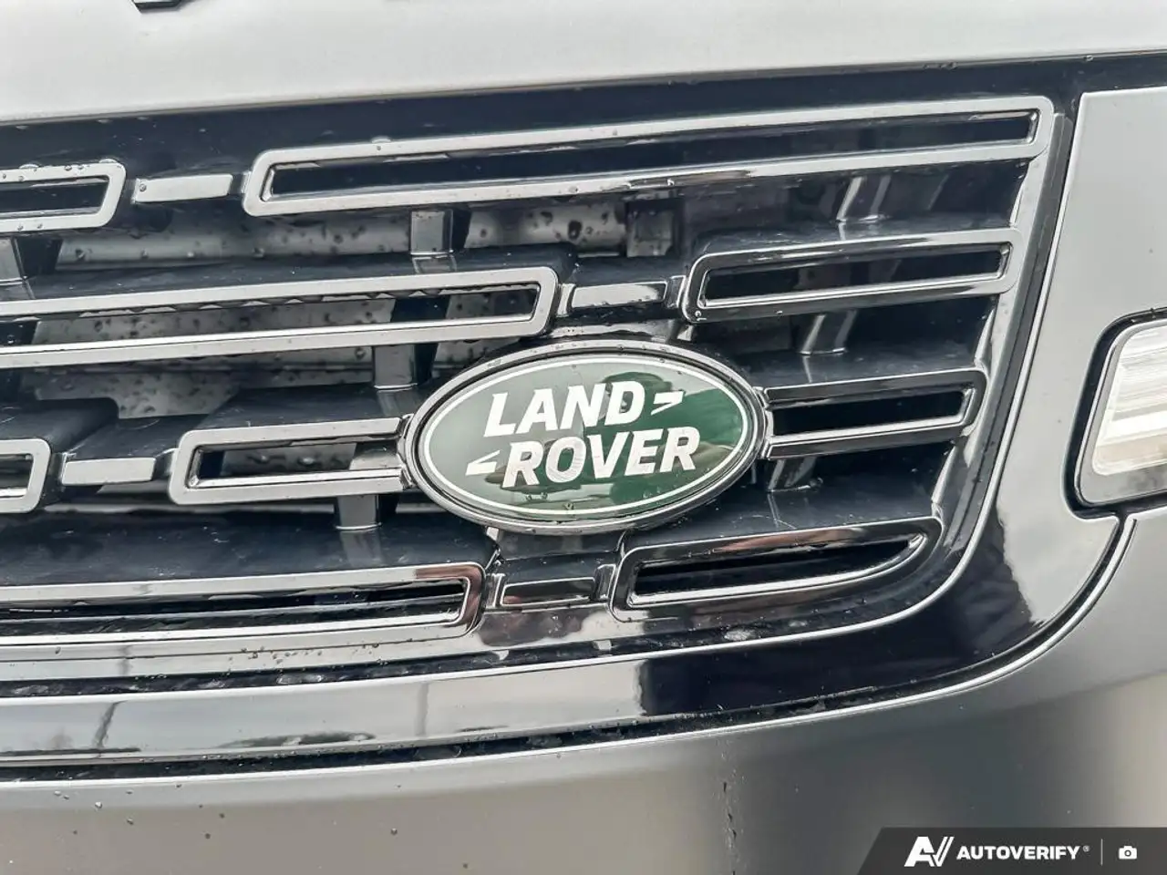 Land Rover Range Rover Sport снимка Land Rover Range Rover Sport