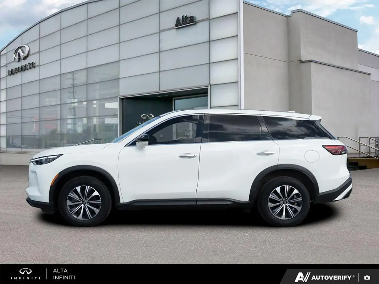 Infiniti QX60 fotografie Infiniti QX60