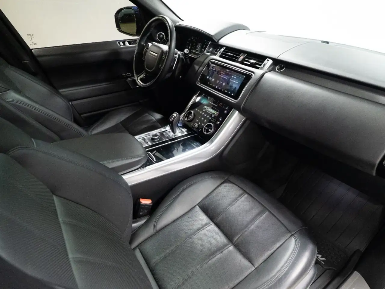 Land Rover Range Rover Sport снимка Land Rover Range Rover Sport