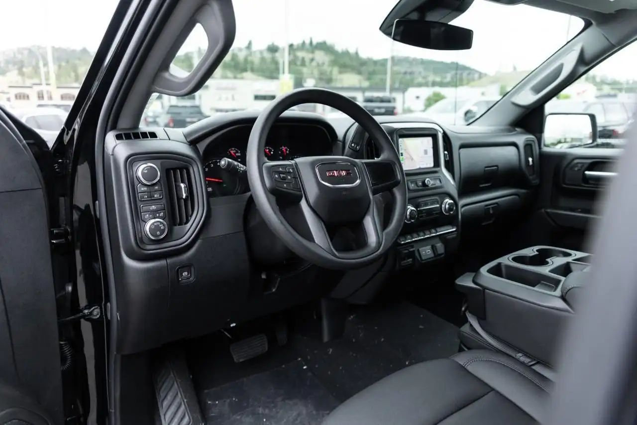 GMC Sierra 1500 снимка GMC Sierra 1500