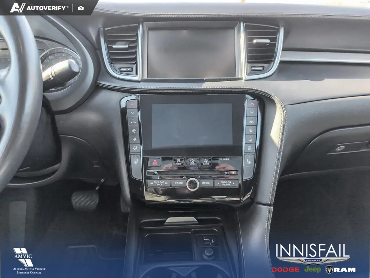 Infiniti QX50 снимка Infiniti QX50