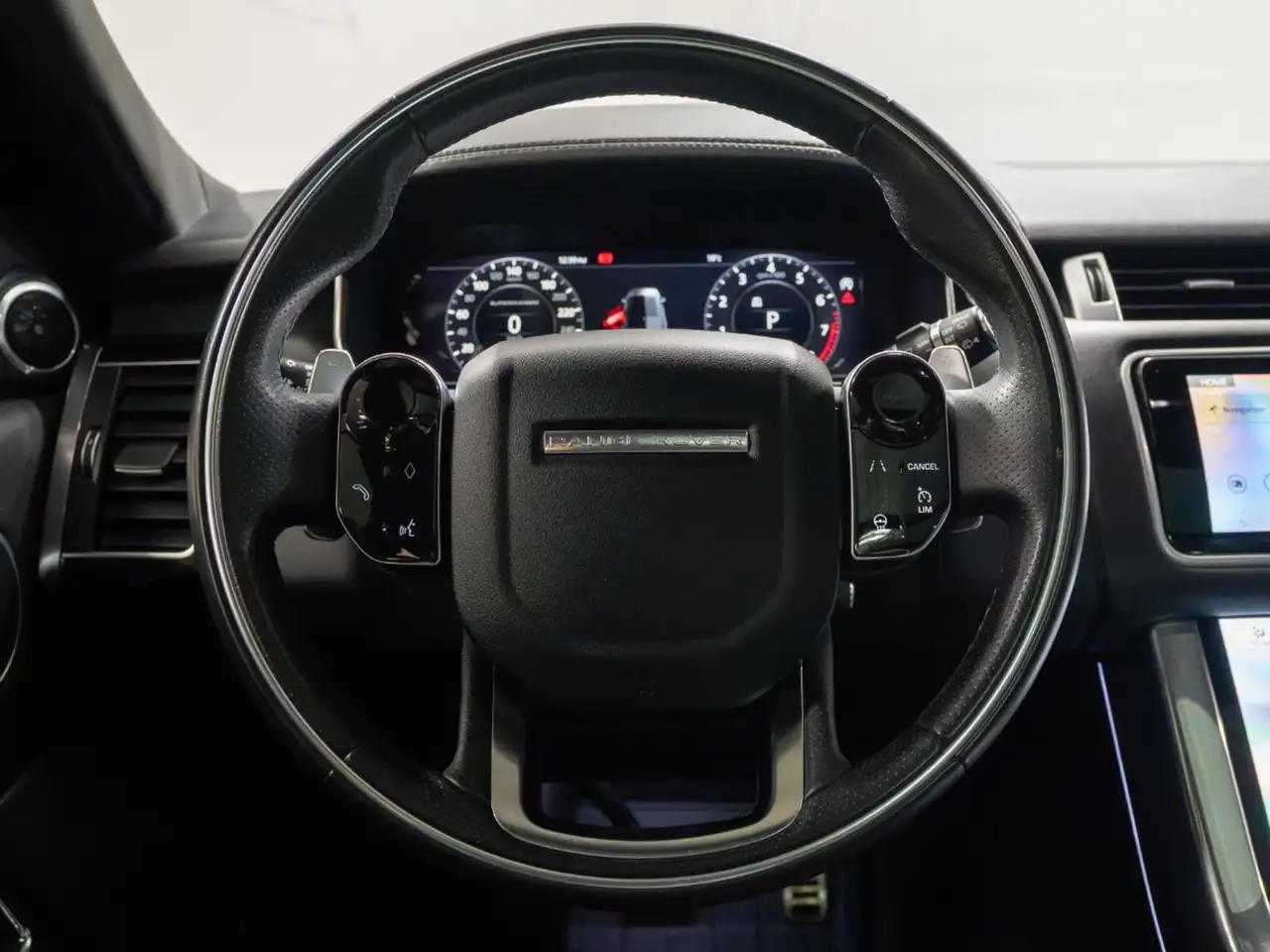 Land Rover Range Rover Sport снимка Land Rover Range Rover Sport