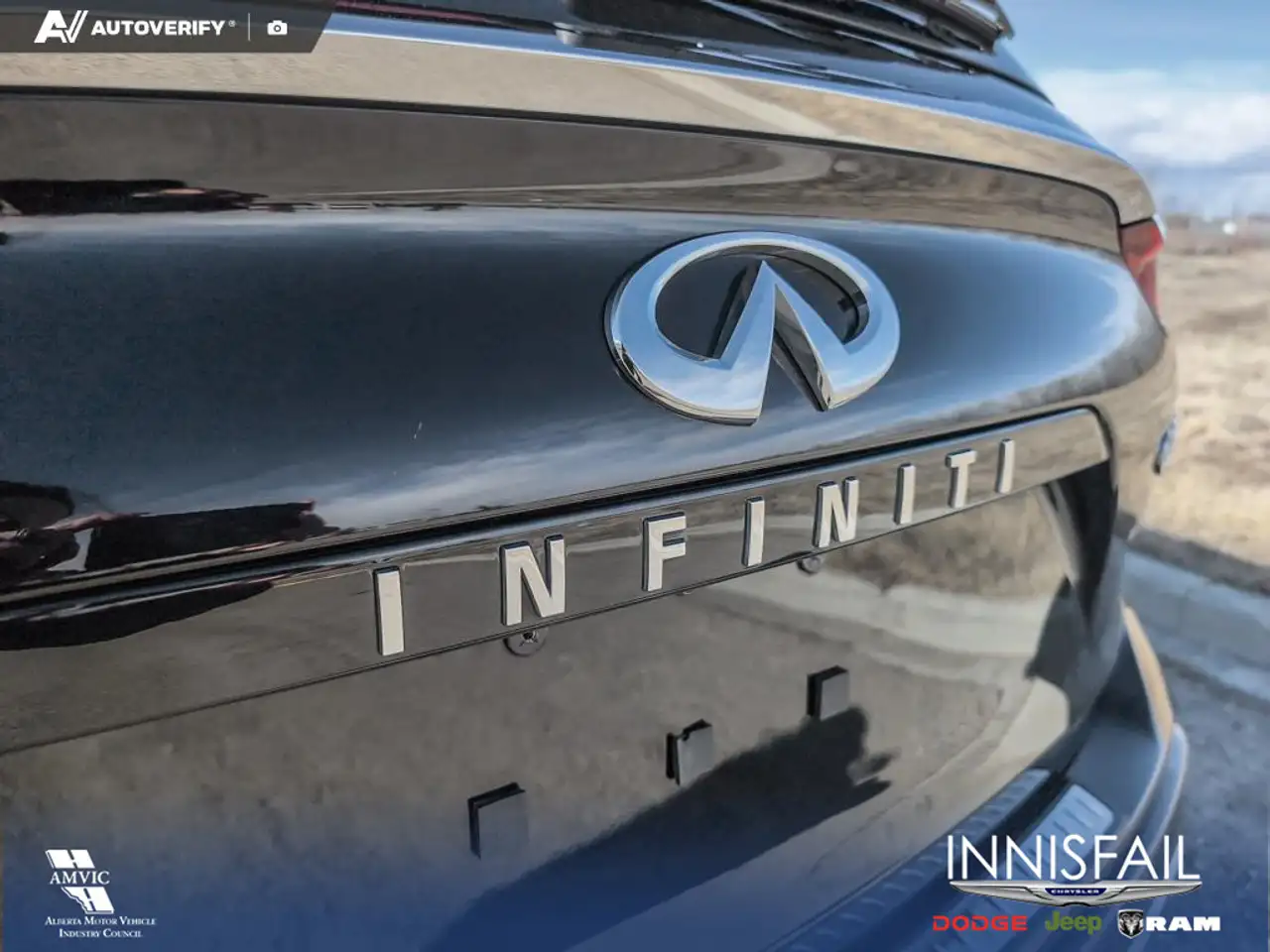 Infiniti QX50 снимка Infiniti QX50