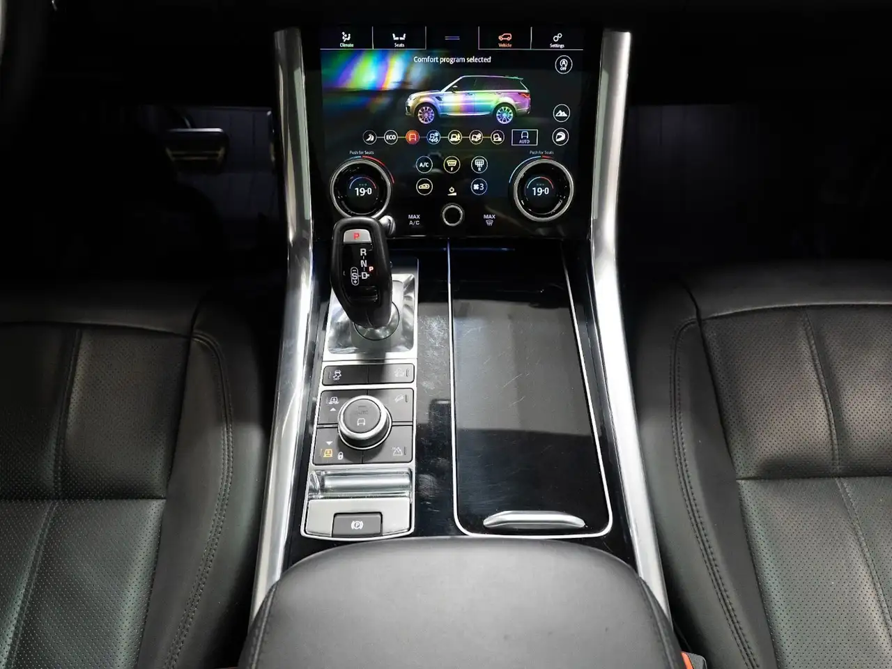 Land Rover Range Rover Sport снимка Land Rover Range Rover Sport