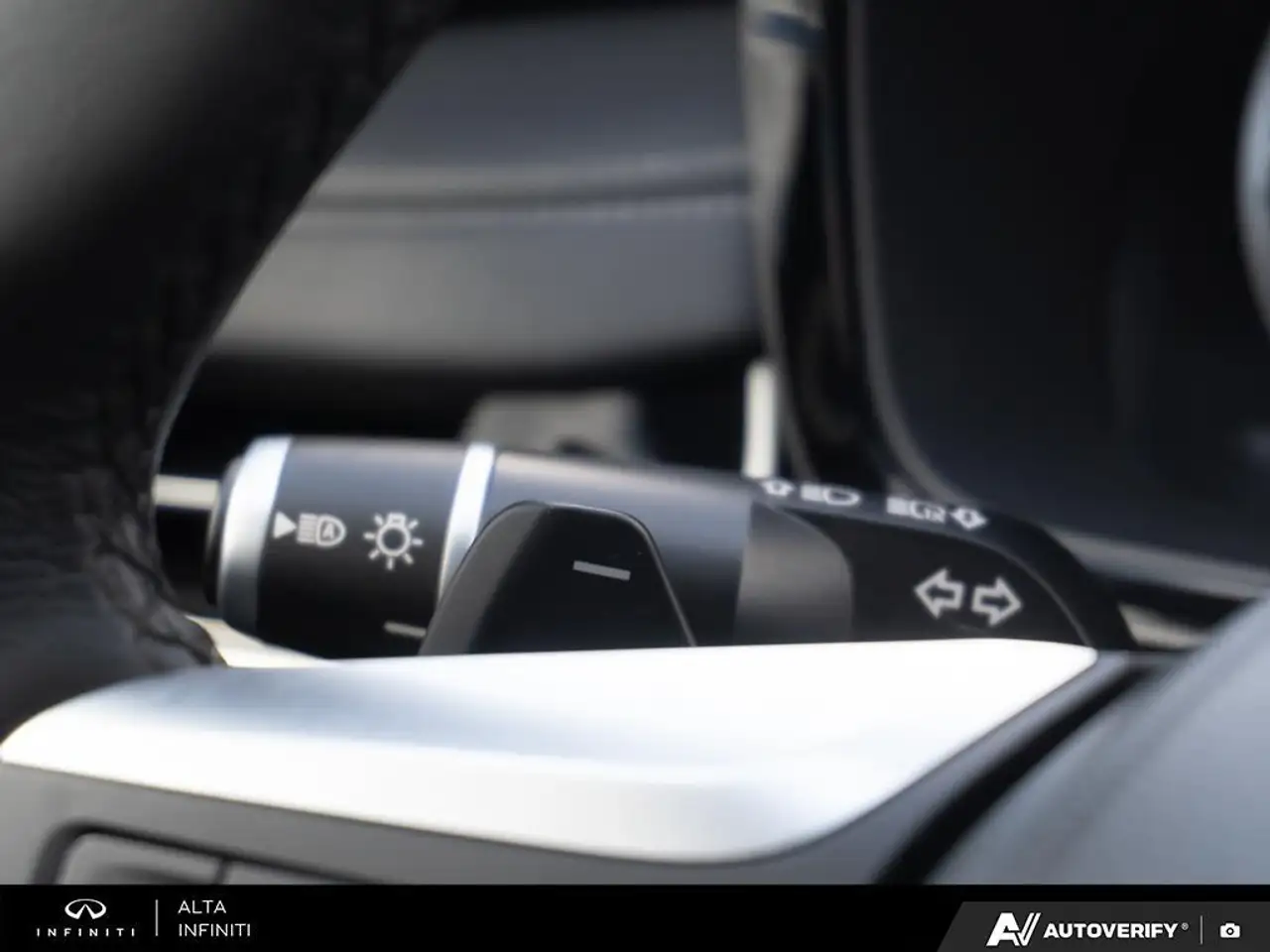 Infiniti QX60 fotografie Infiniti QX60