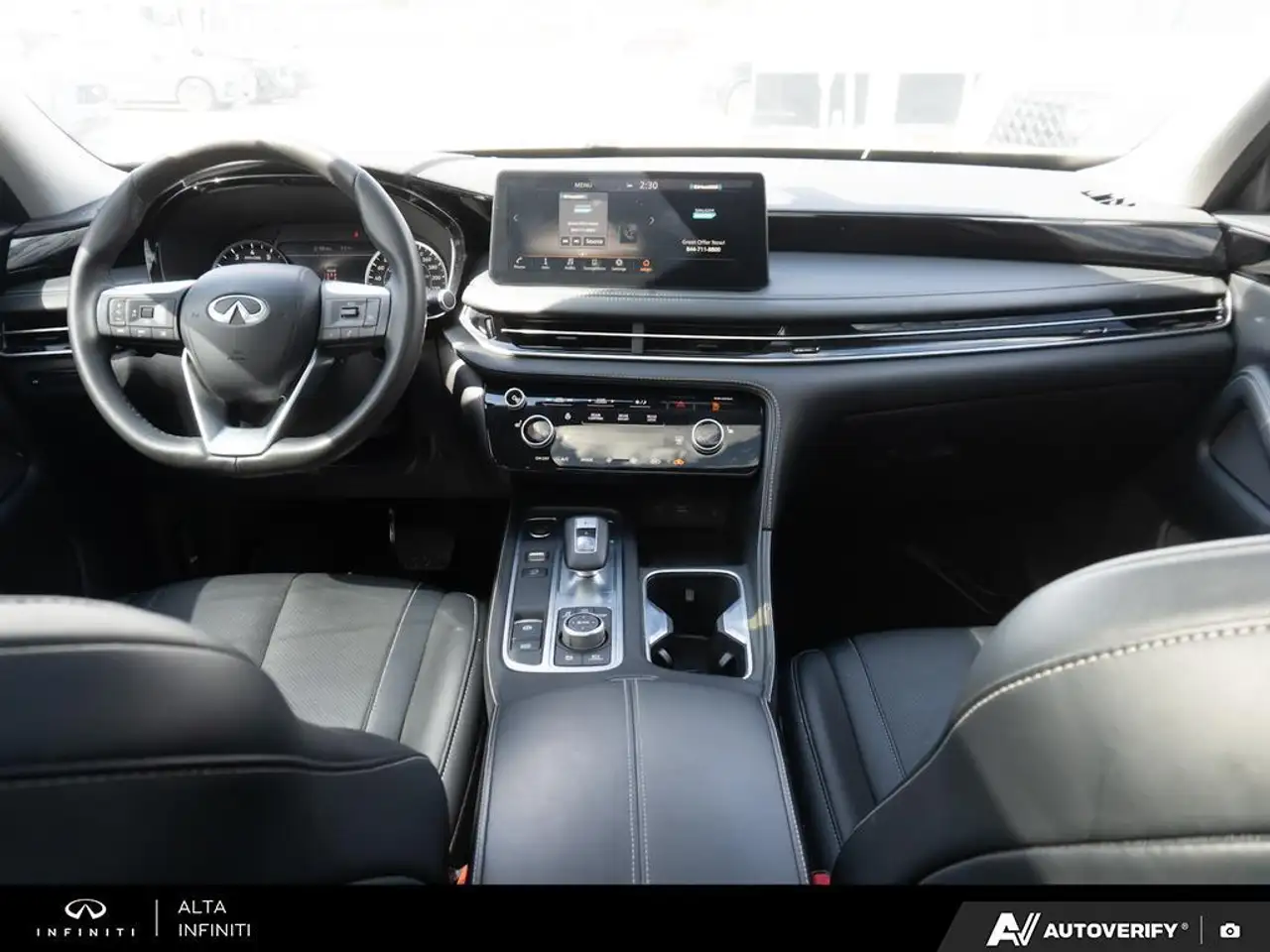 Infiniti QX60 fotografie Infiniti QX60