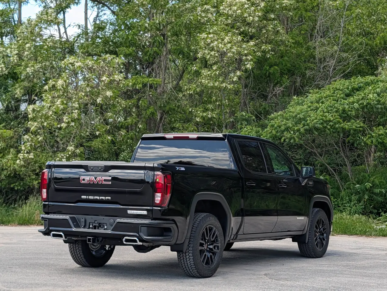 GMC Sierra 1500 fotografie GMC Sierra 1500