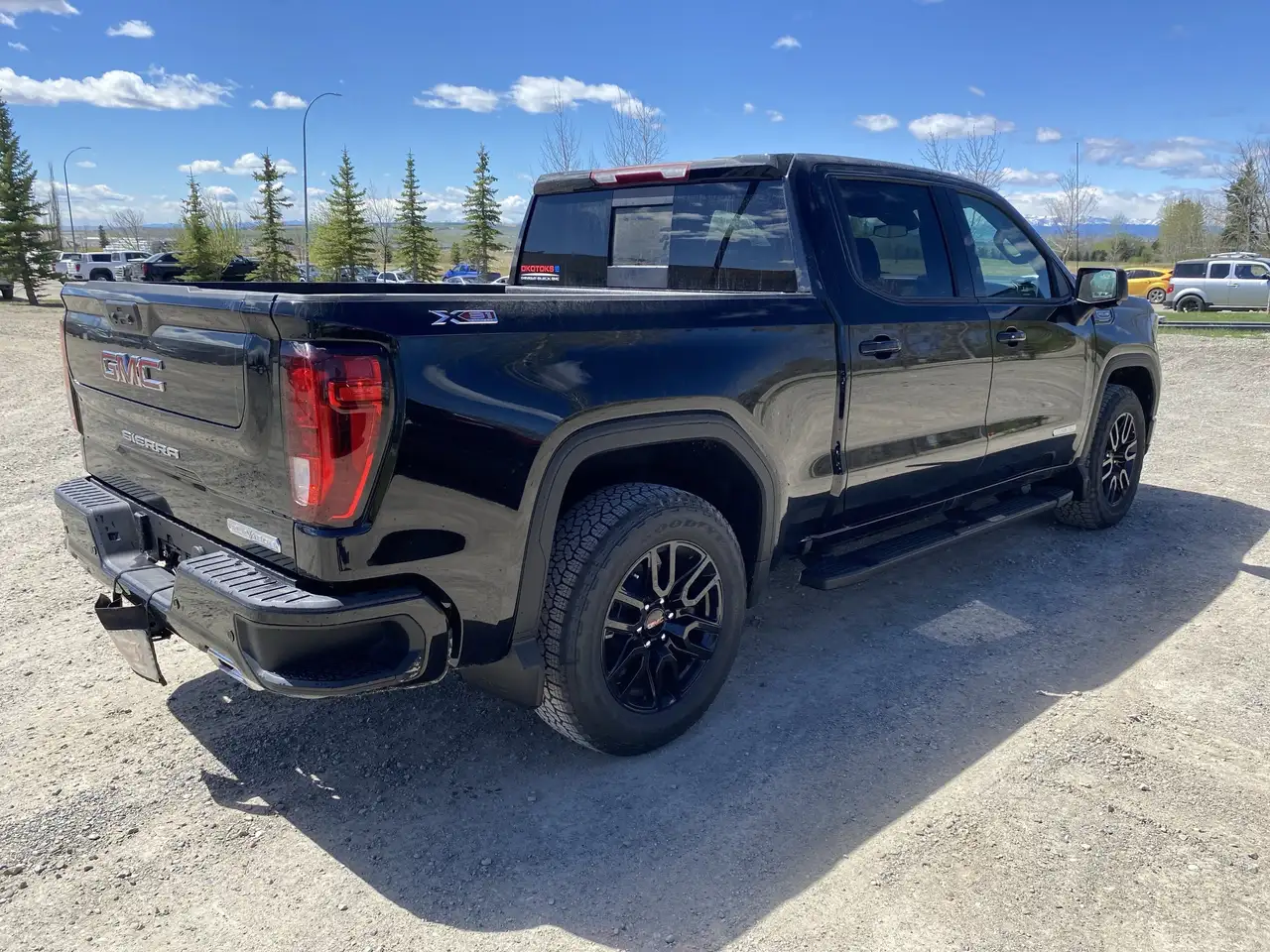 GMC Sierra 1500 снимка GMC Sierra 1500