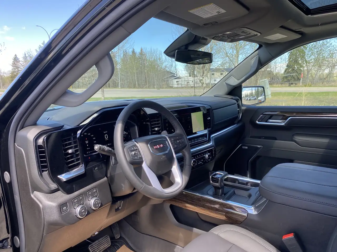 GMC Sierra 1500 снимка GMC Sierra 1500