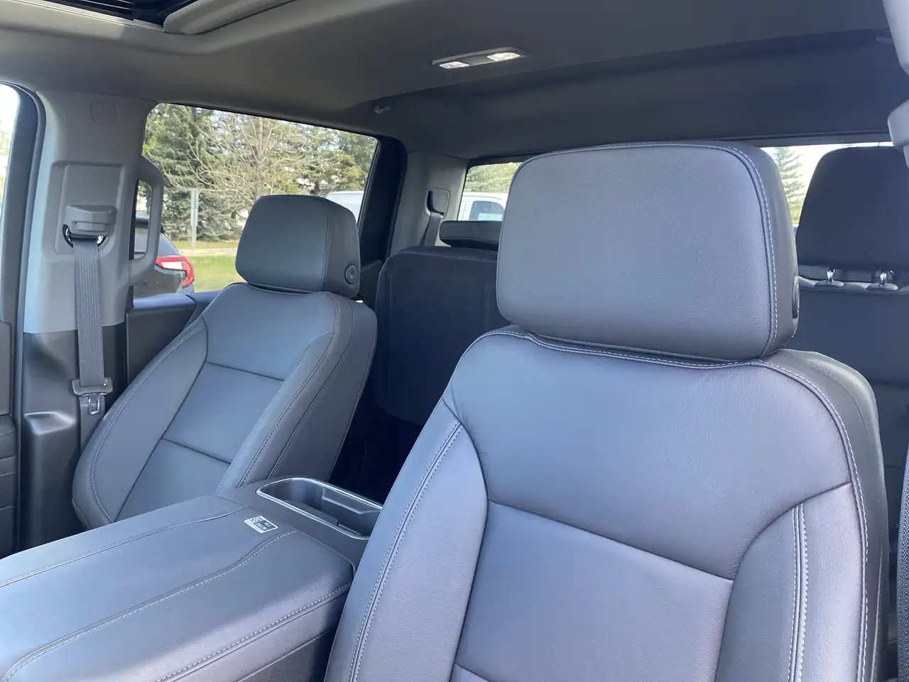 GMC Sierra 1500 снимка GMC Sierra 1500