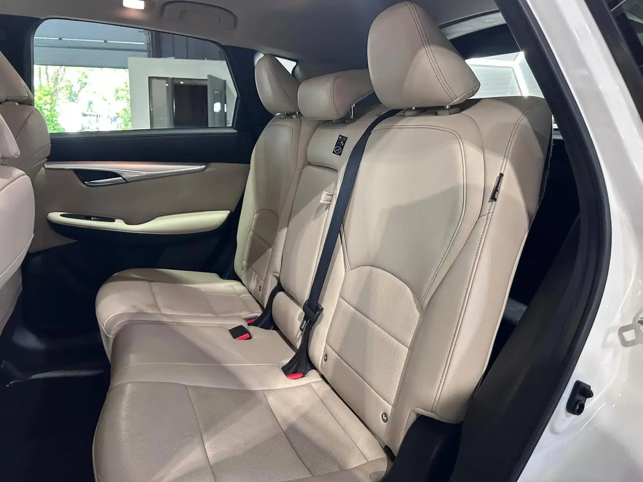Infiniti QX50 снимка Infiniti QX50