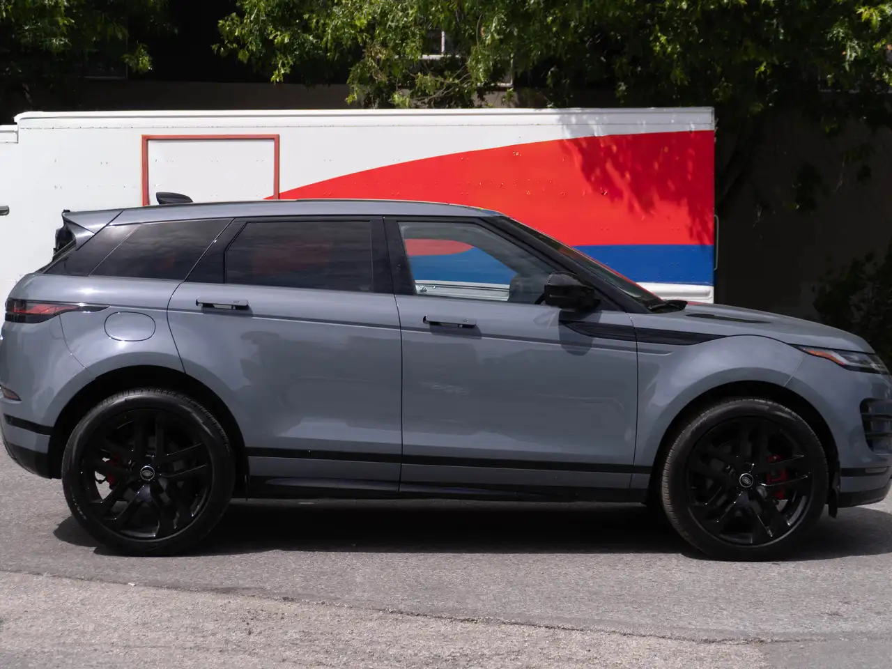 Land Rover Range Rover Evoque photo Land Rover Range Rover Evoque