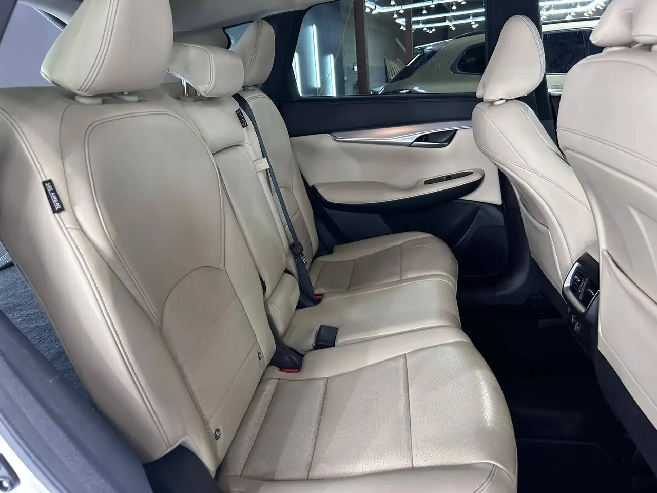 Infiniti QX50 снимка Infiniti QX50