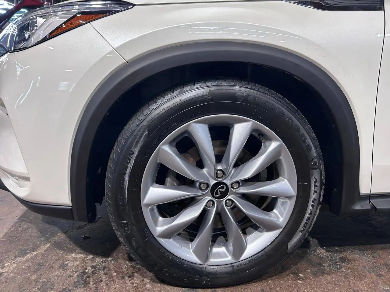 Infiniti QX50 снимка Infiniti QX50