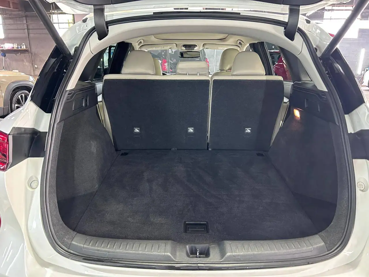 Infiniti QX50 снимка Infiniti QX50