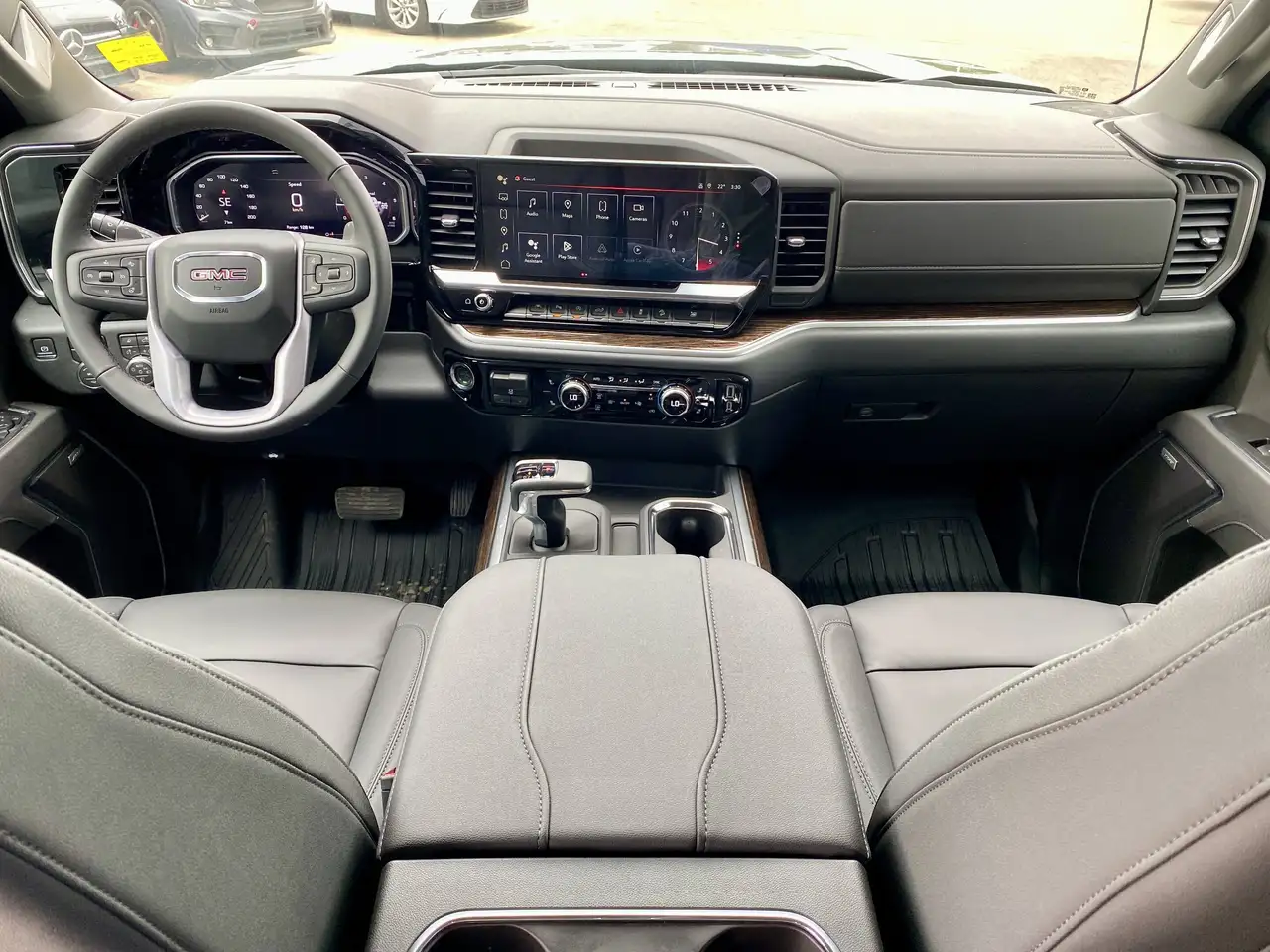 GMC Sierra 1500 снимка GMC Sierra 1500