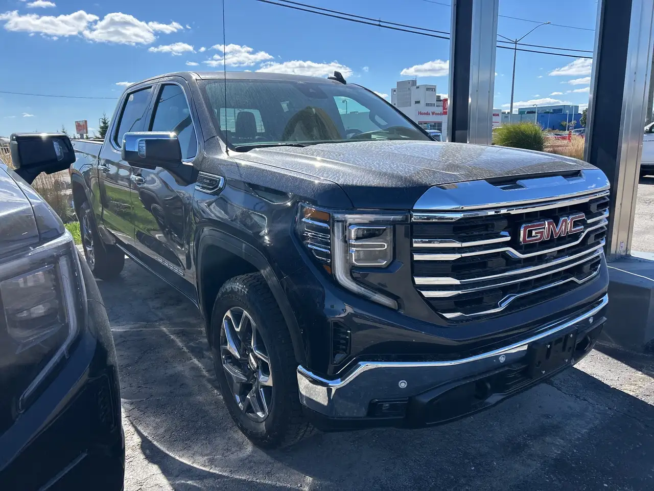 GMC Sierra 1500 снимка GMC Sierra 1500