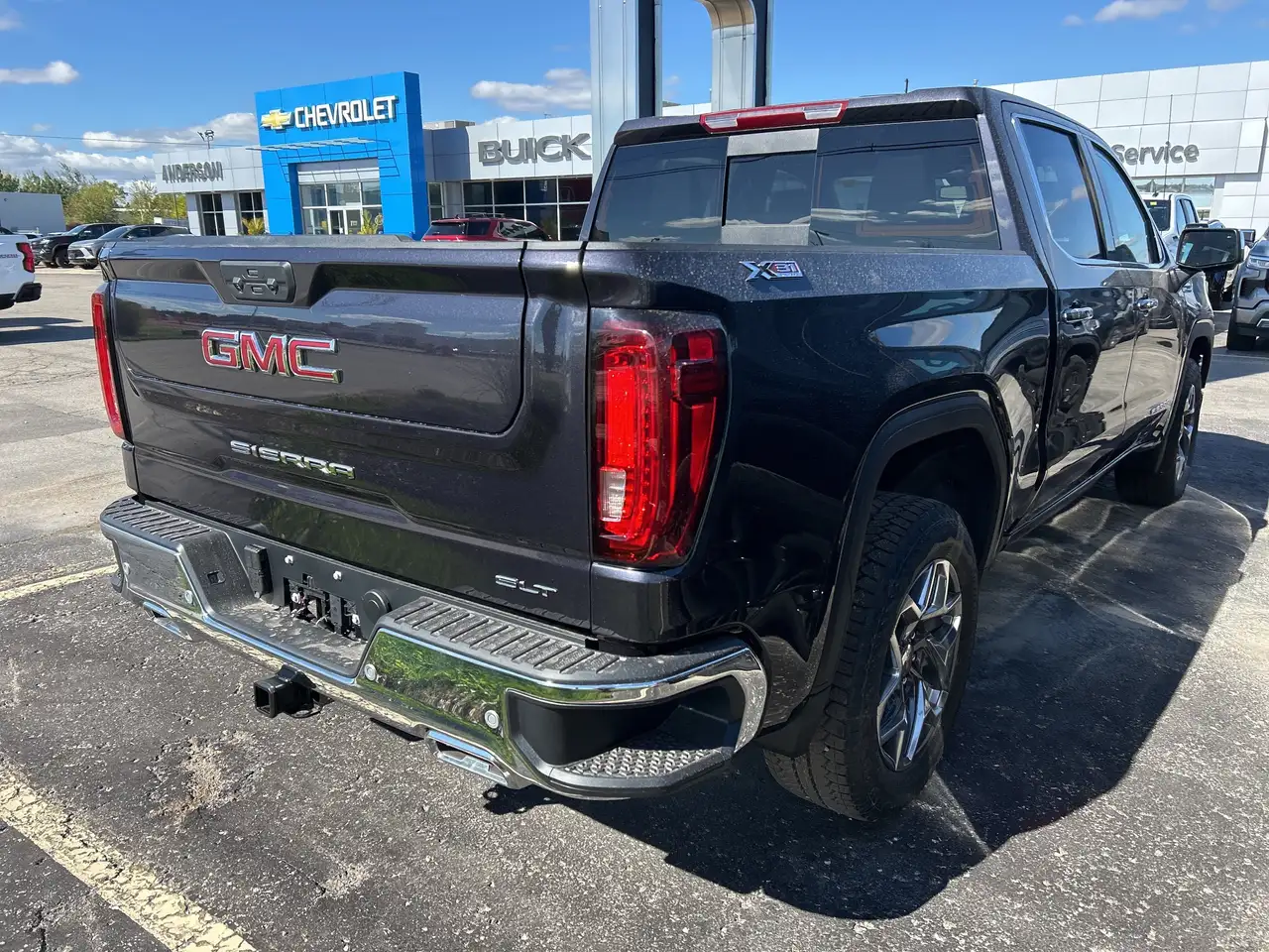 GMC Sierra 1500 снимка GMC Sierra 1500