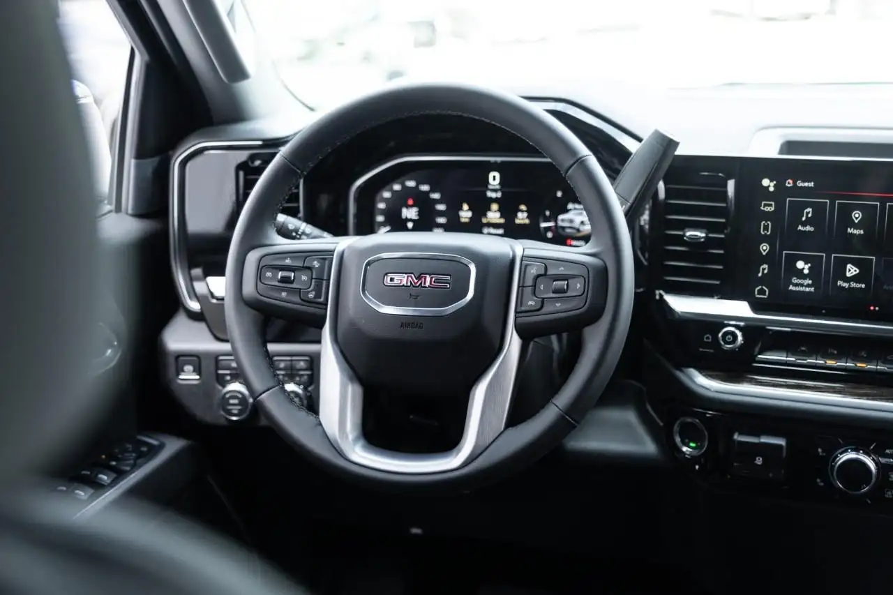 GMC Sierra 1500 снимка GMC Sierra 1500