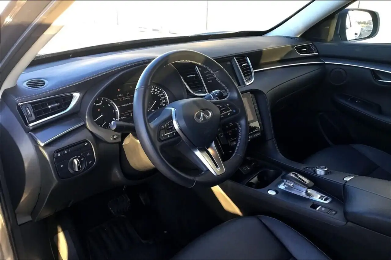 Infiniti QX50 снимка Infiniti QX50