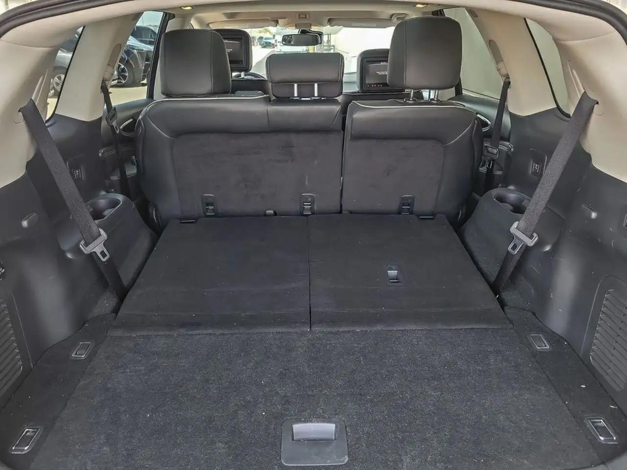 Infiniti QX60 снимка Infiniti QX60