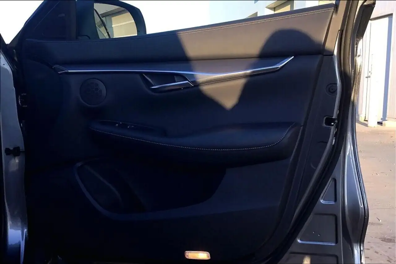 Infiniti QX50 снимка Infiniti QX50