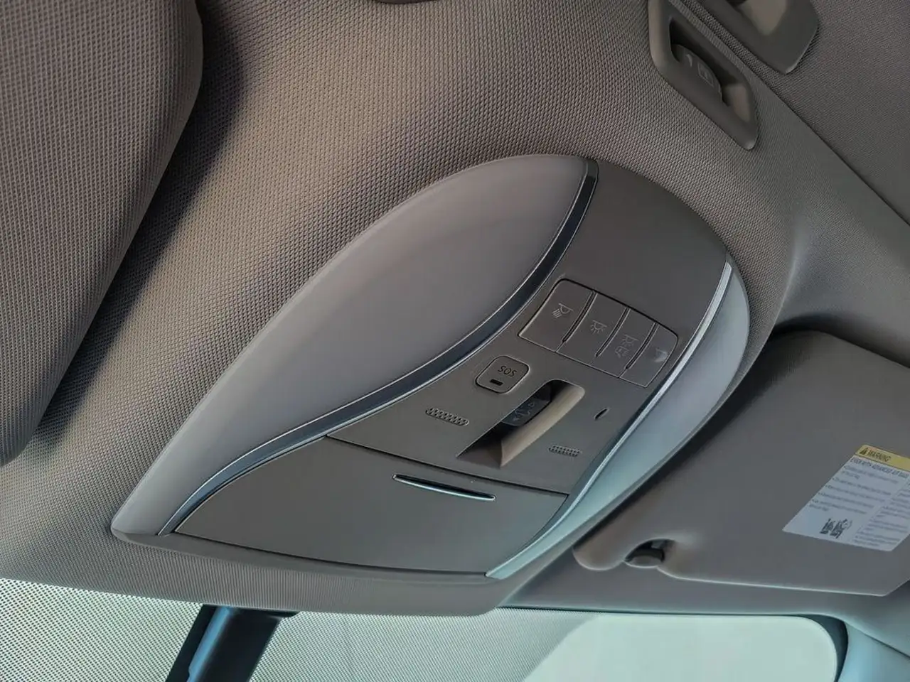 Infiniti QX60 снимка Infiniti QX60
