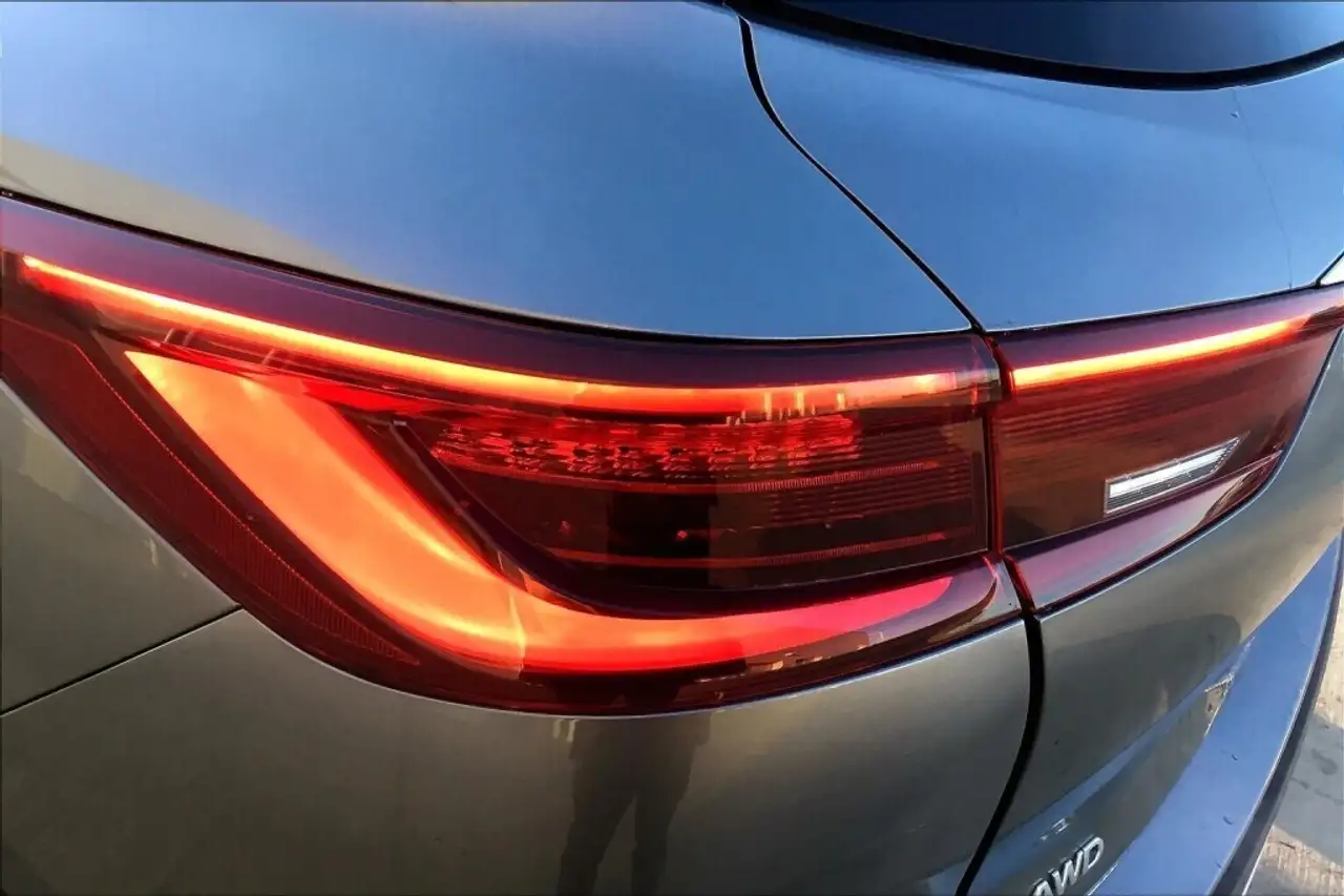 Infiniti QX50 снимка Infiniti QX50