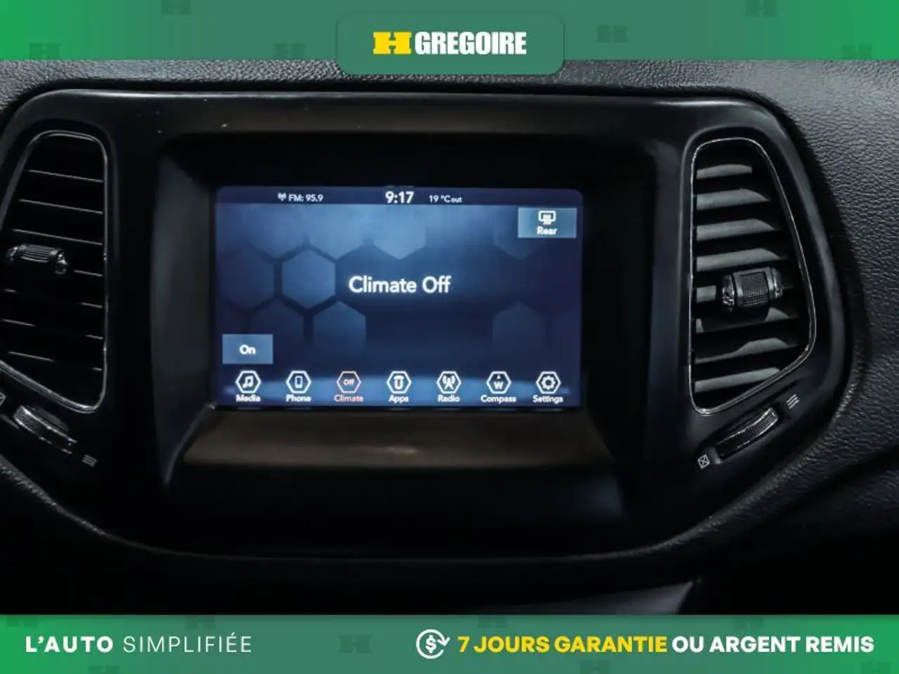 Jeep Compass photo Jeep Compass