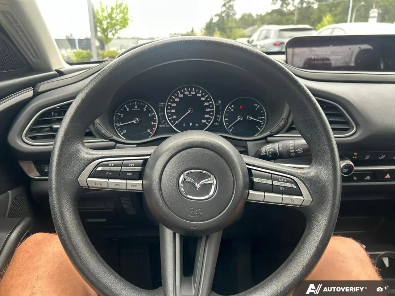 Mazda CX-30 photo Mazda CX-30