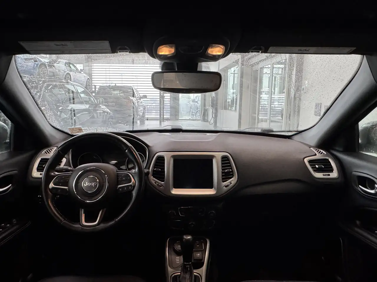 Jeep Compass снимка Jeep Compass