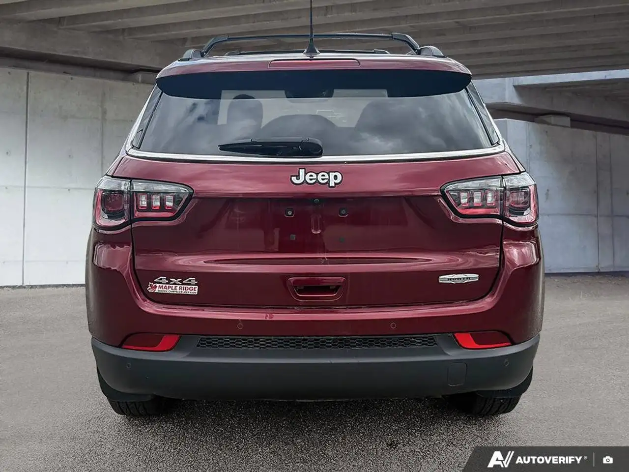 Jeep Compass снимка Jeep Compass