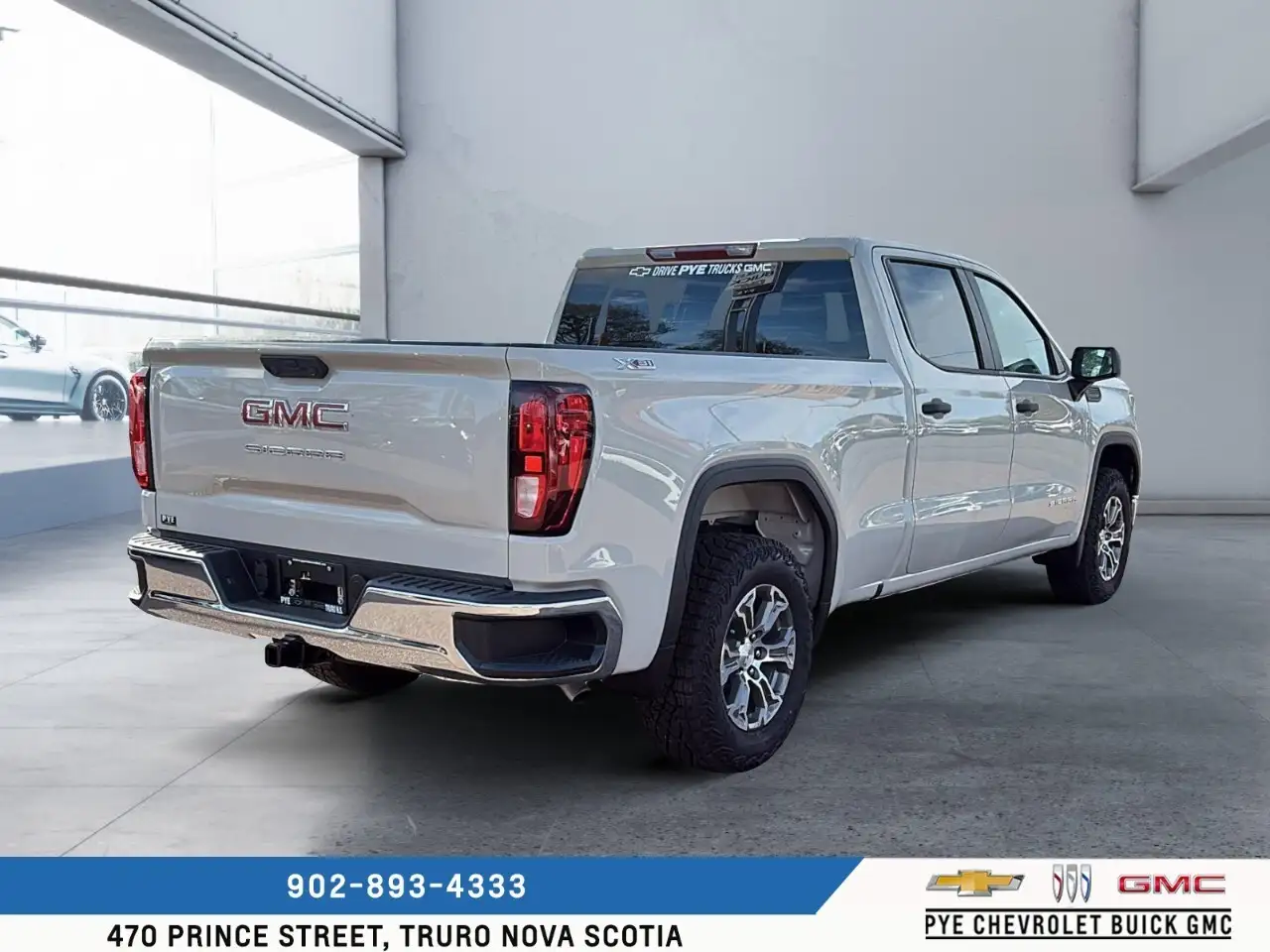 GMC Sierra 1500 снимка GMC Sierra 1500