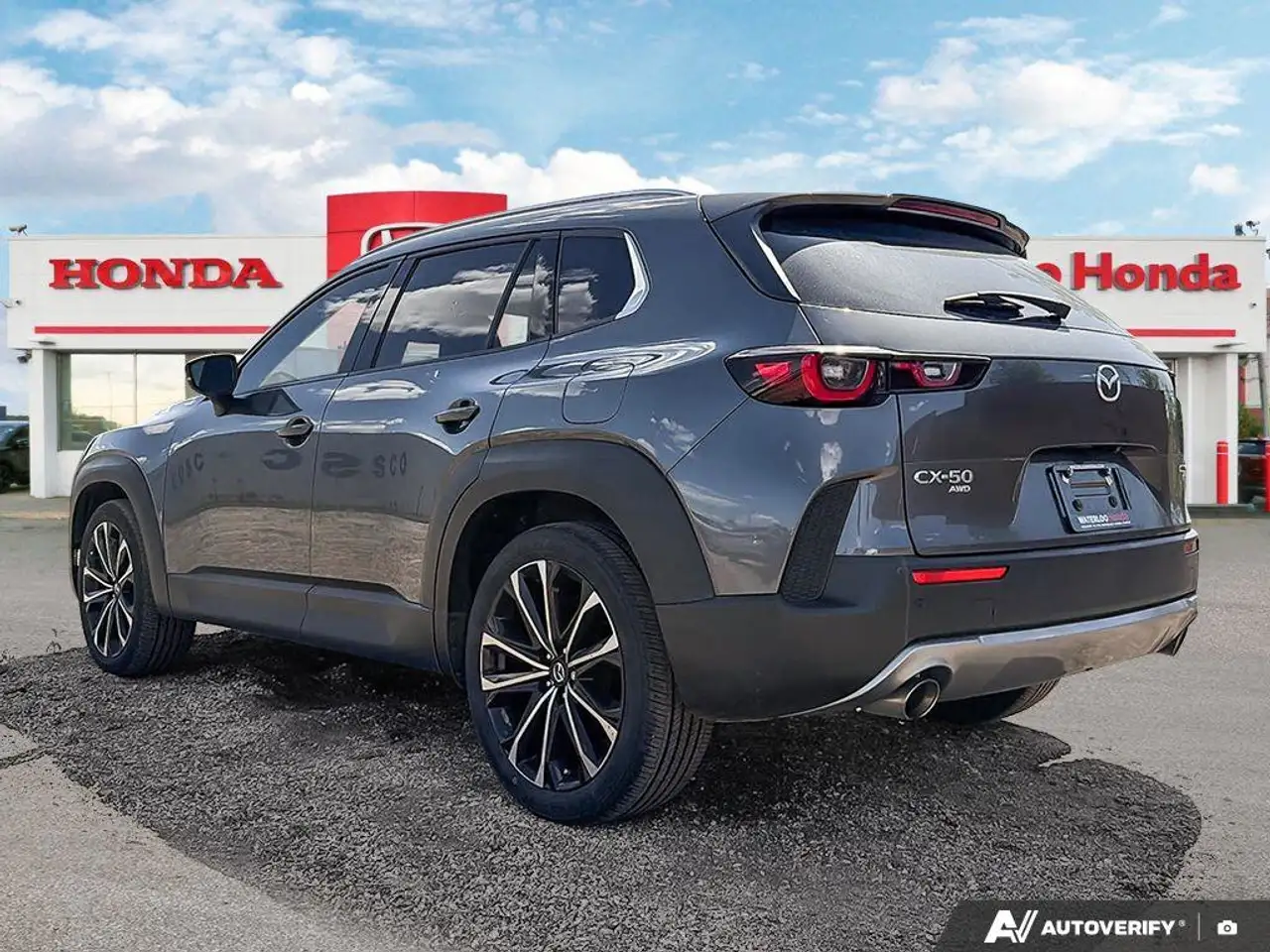 Mazda CX-50 photo Mazda CX-50