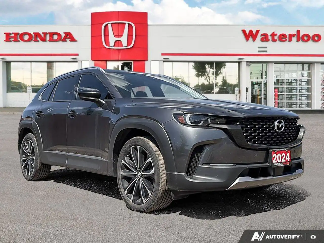 Mazda CX-50 photo Mazda CX-50