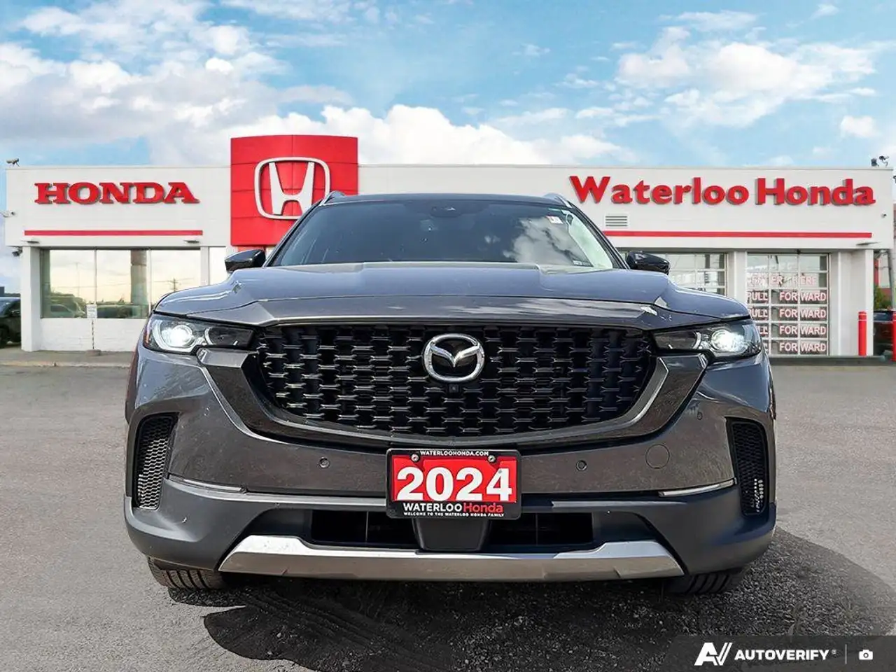 Mazda CX-50 photo Mazda CX-50