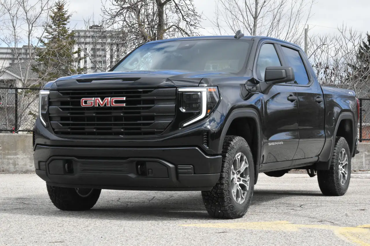 GMC Sierra 1500 снимка GMC Sierra 1500