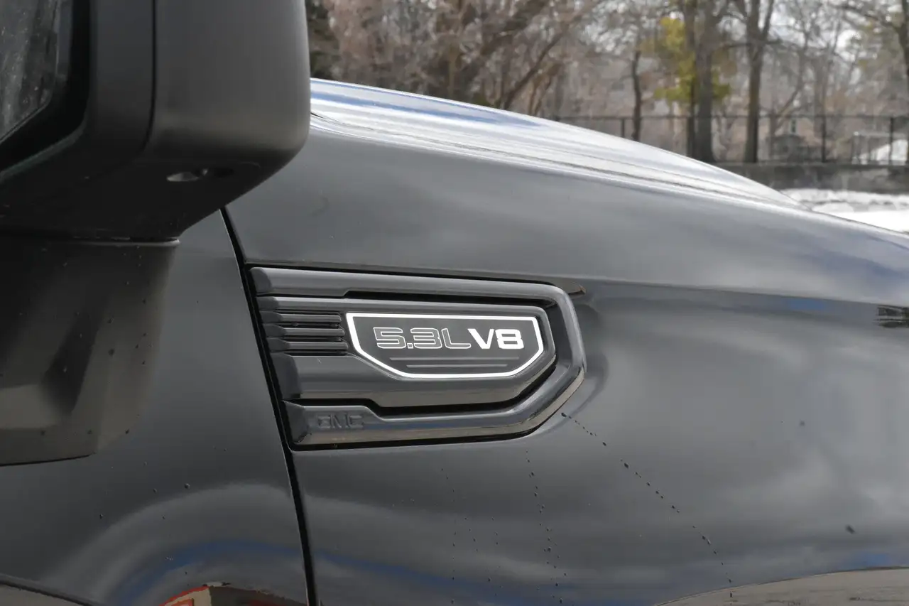 GMC Sierra 1500 снимка GMC Sierra 1500