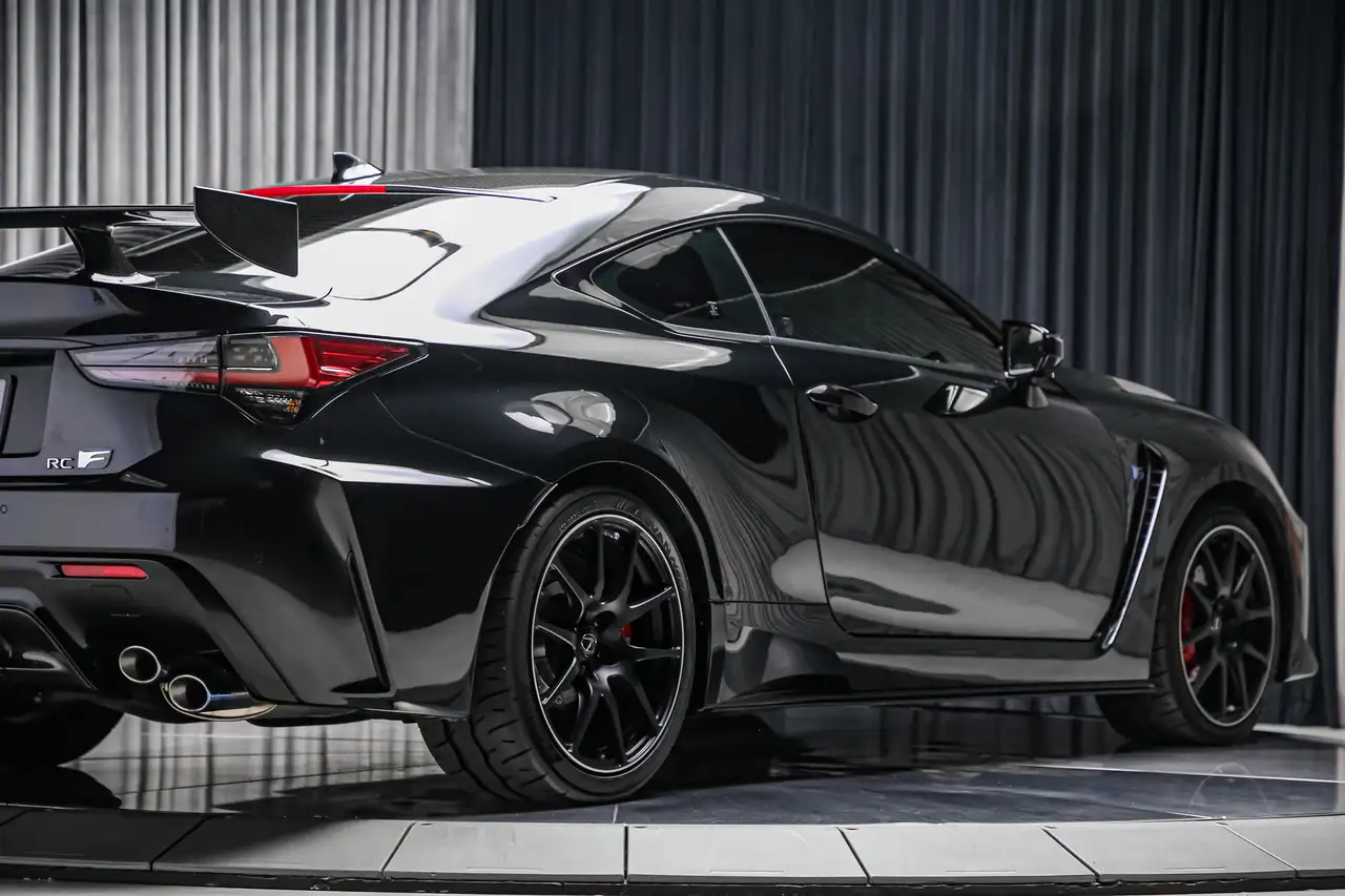 Lexus RC F снимка Lexus RC F
