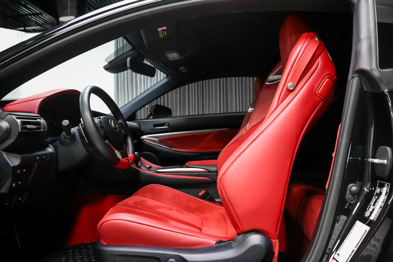 Lexus RC F снимка Lexus RC F