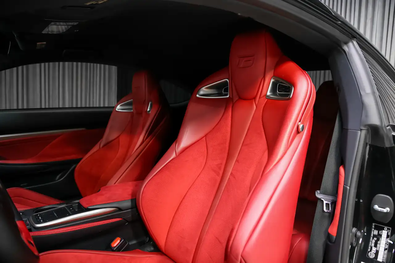 Lexus RC F снимка Lexus RC F
