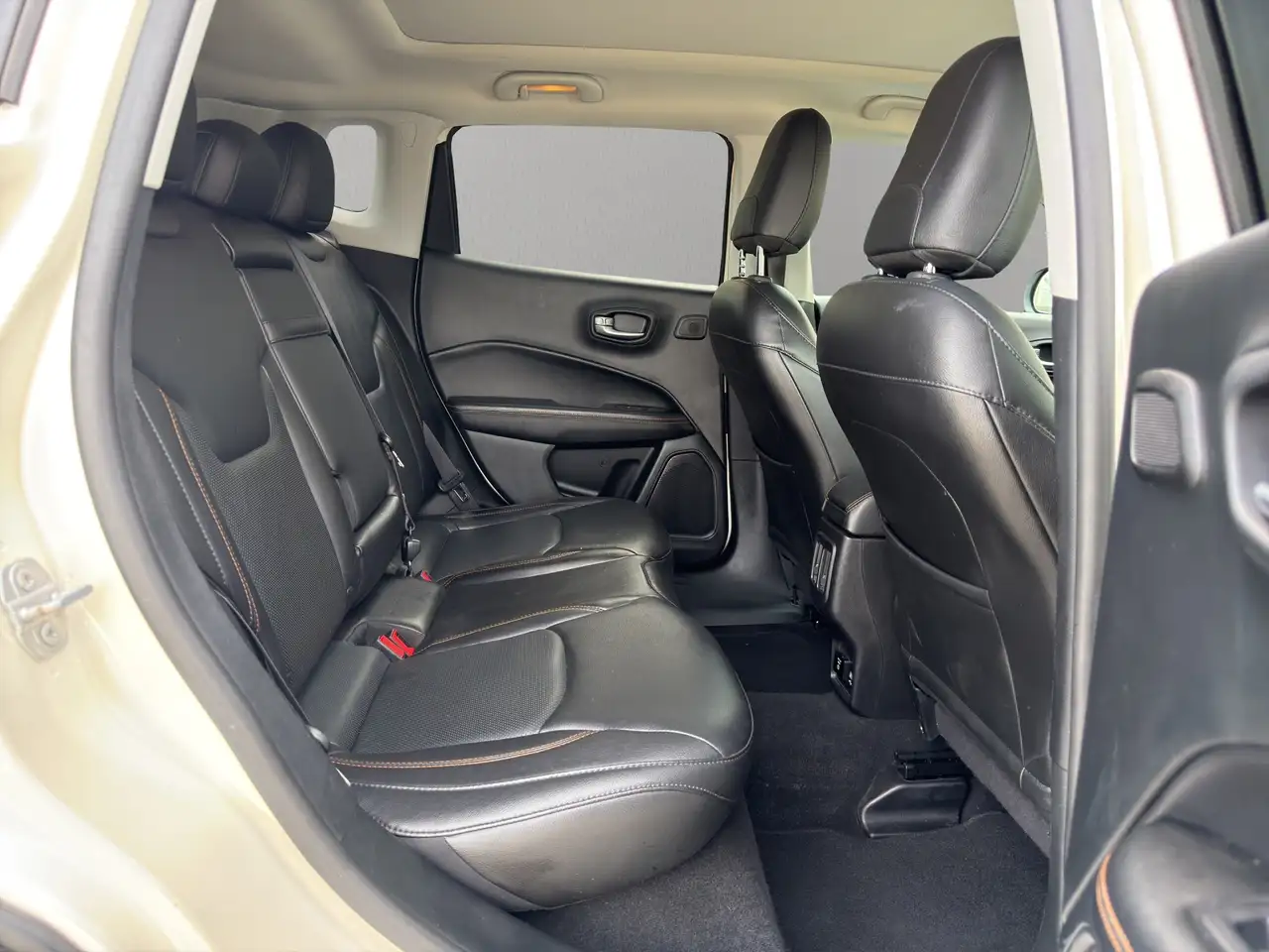 Jeep Compass снимка Jeep Compass