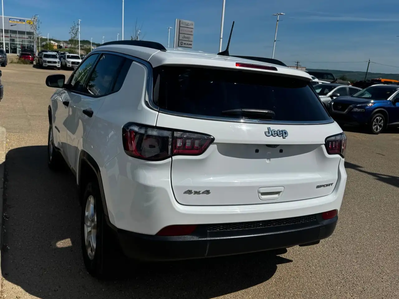 Jeep Compass снимка Jeep Compass