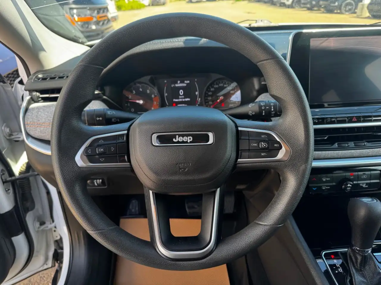 Jeep Compass снимка Jeep Compass