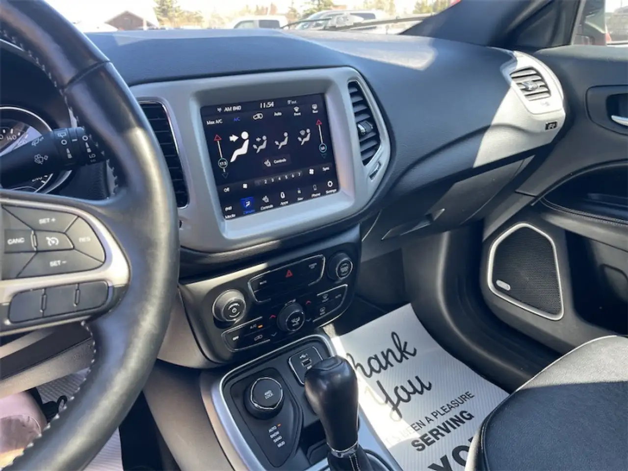 Jeep Compass photo Jeep Compass