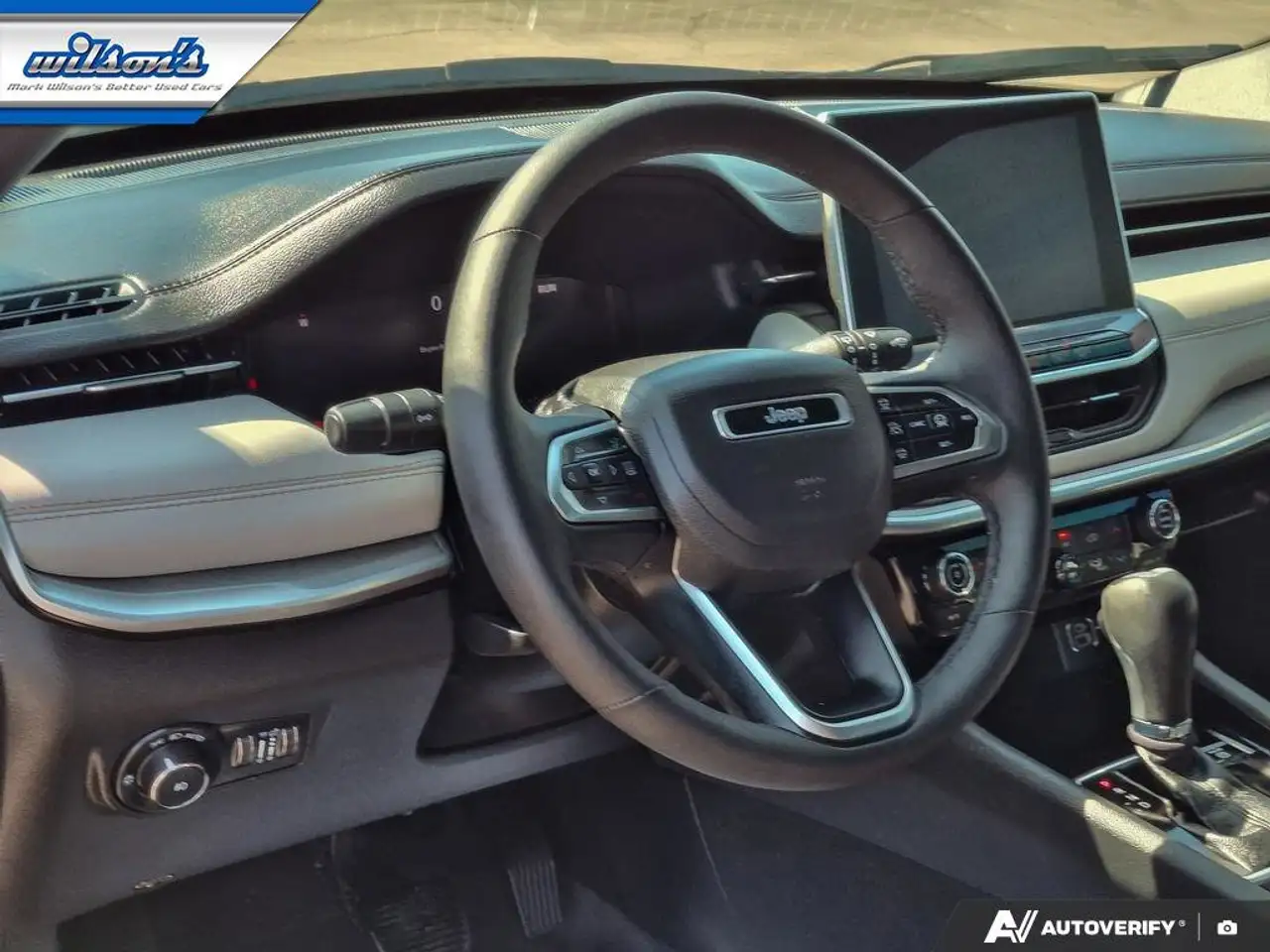 Jeep Compass photo Jeep Compass