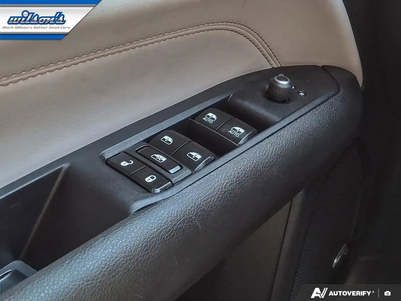 Jeep Compass photo Jeep Compass