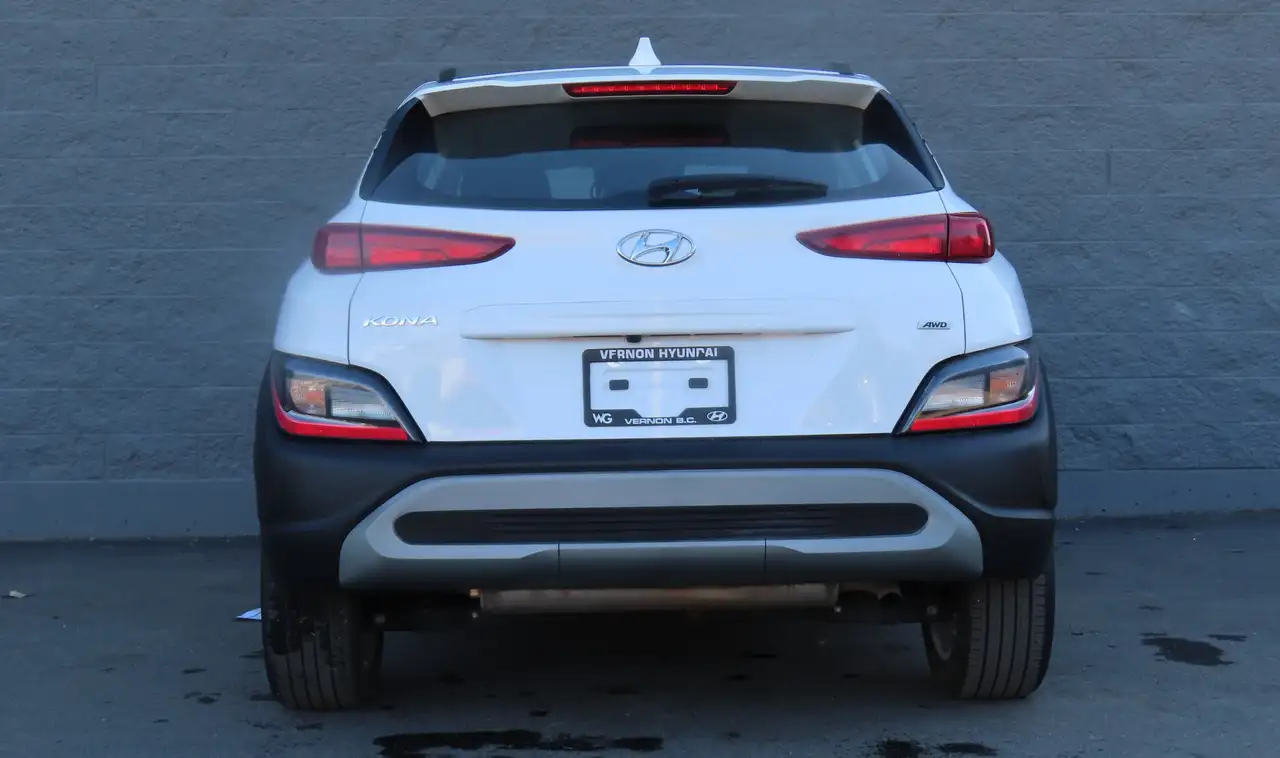 Hyundai KONA снимка Hyundai KONA