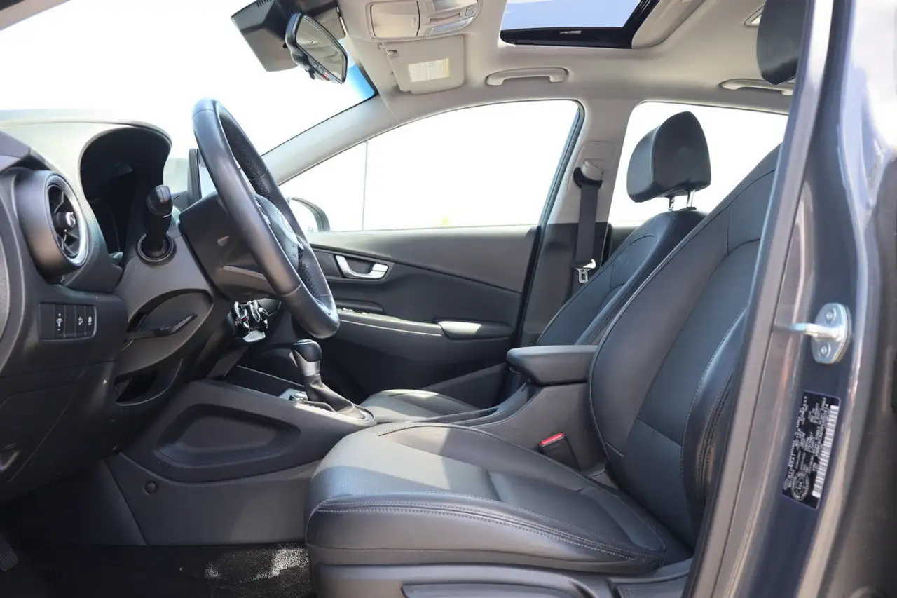 Hyundai KONA photo Hyundai KONA