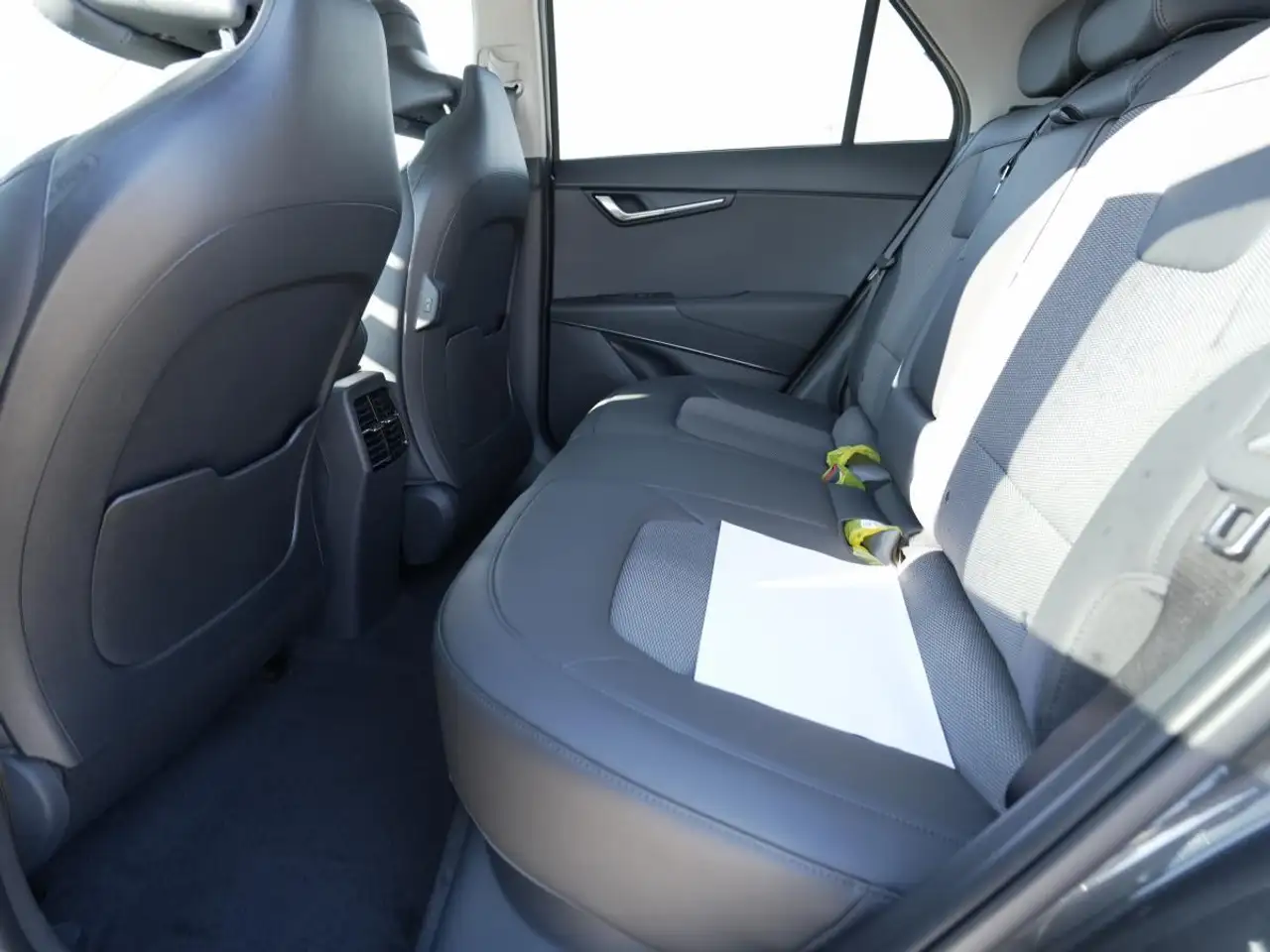 Kia Niro снимка Kia Niro